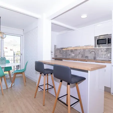 Apartment 250m Playa/beach, Wifi, A/a, Smart Tv, Parking Benidorm